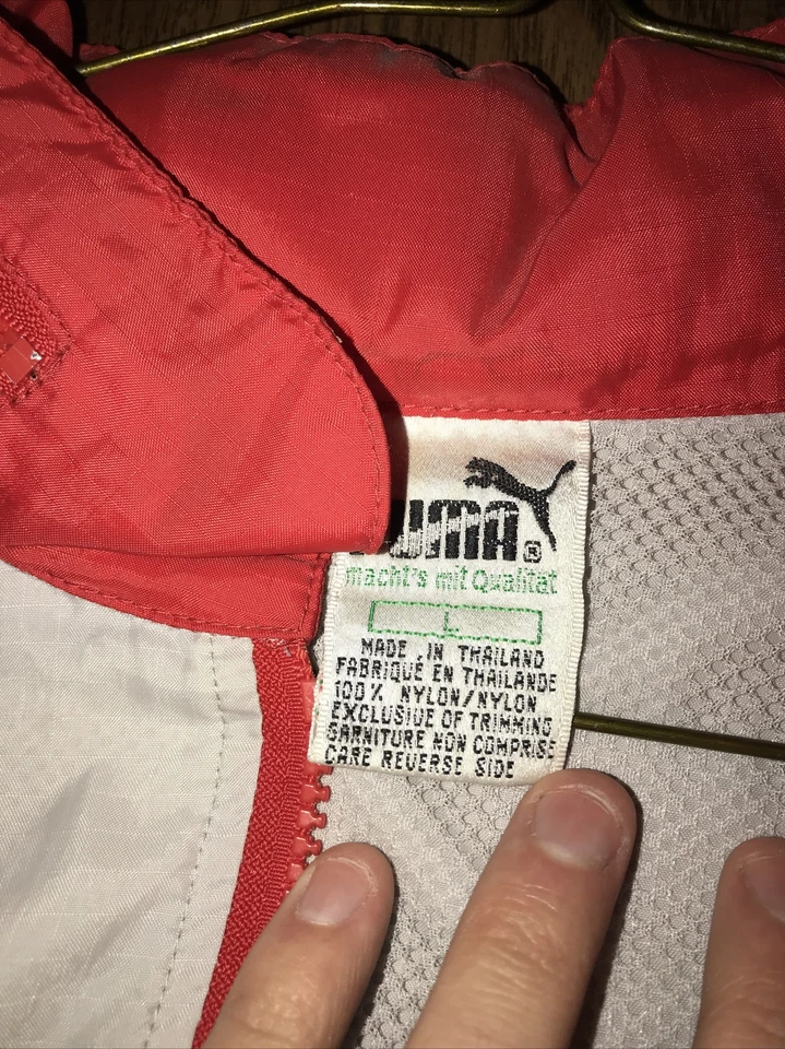 Chaqueta deportiva Puma roja cremallera completa vintage para hombre L grande gris rojo traje a rayas Y2K Foto 3 de 4