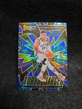 2022 Panini Select Turbocharged Blue Prizm Parallel Giannis Antetokounmpo #7