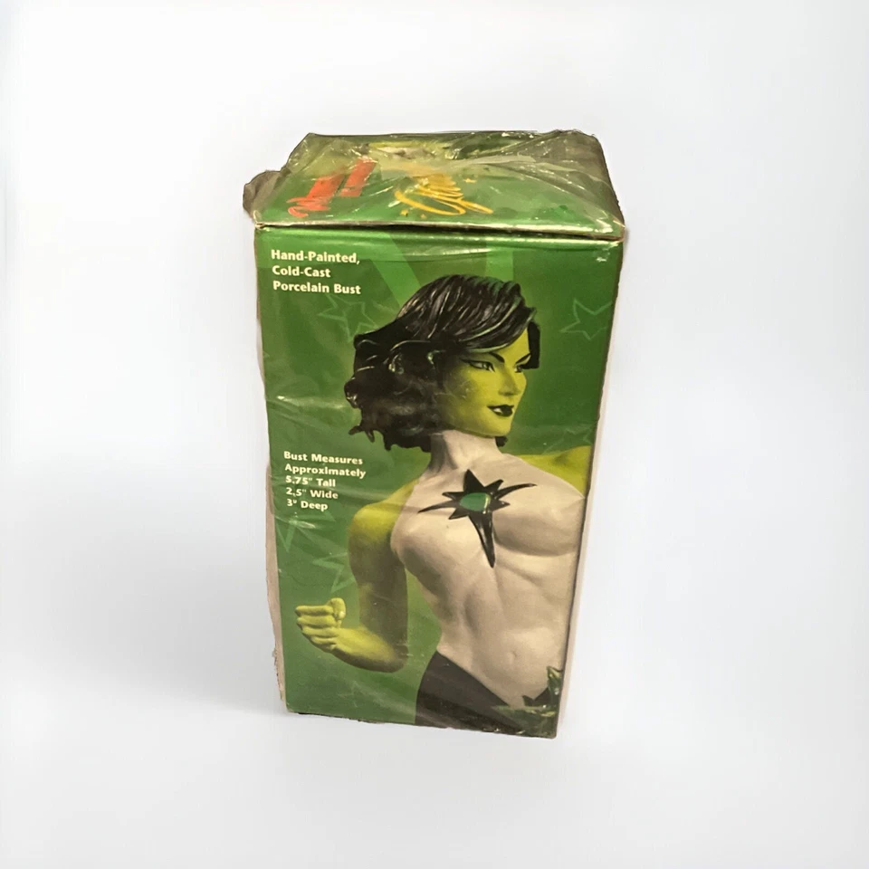 Jade Women of the DC Universe Mini Bust #2608/3000 DC Direct 2008 - Image 2 of 3