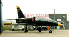 PHOTO  AEROPLANE G-OALB AERO L-39C ALBATROS MANSTON 1ST AUG 2002 - MANSTON AIRPO