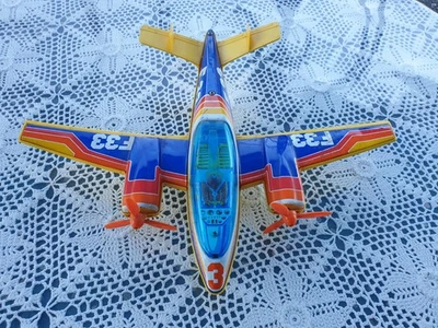 Ancien avion à friction F33 jouet Joustra made in France 1970  métal / plastique - Photo 1/4