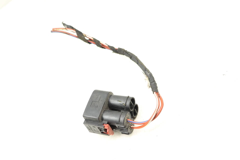 BMW 428I XDRIVE GRAN COUPE - Ignition Distributor Wiring Connector / Pigtail - Image 2 of 4