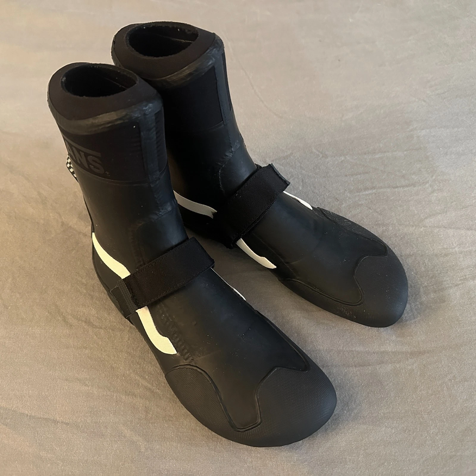 Vans 2 Hi V Neoprene Surf Boots Black US Men 8 Women 9.5 EU 40.5