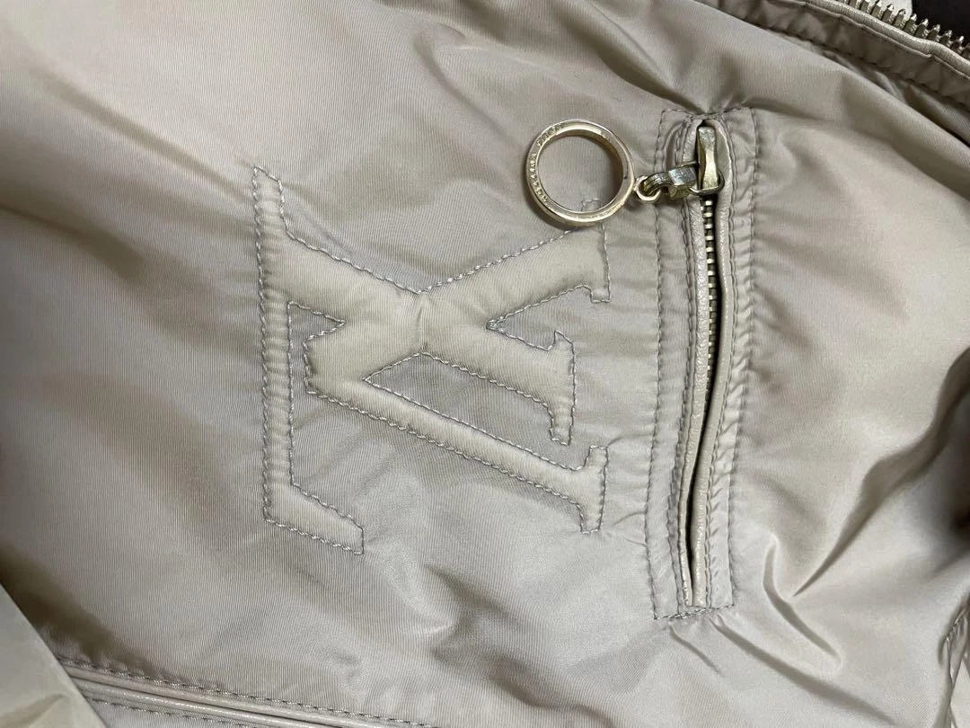 LOUIS VUITTON（LV） Piumino Louis Vuitton con pelliccia di coniglio beige