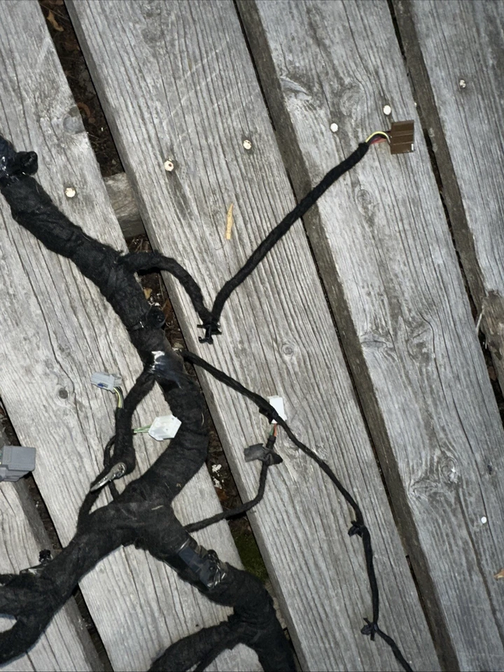 Arnés de tablero (panel de instrumentos) 6833800AC para una Dodge Ram 2500 3500 2018 Foto 4 de 4