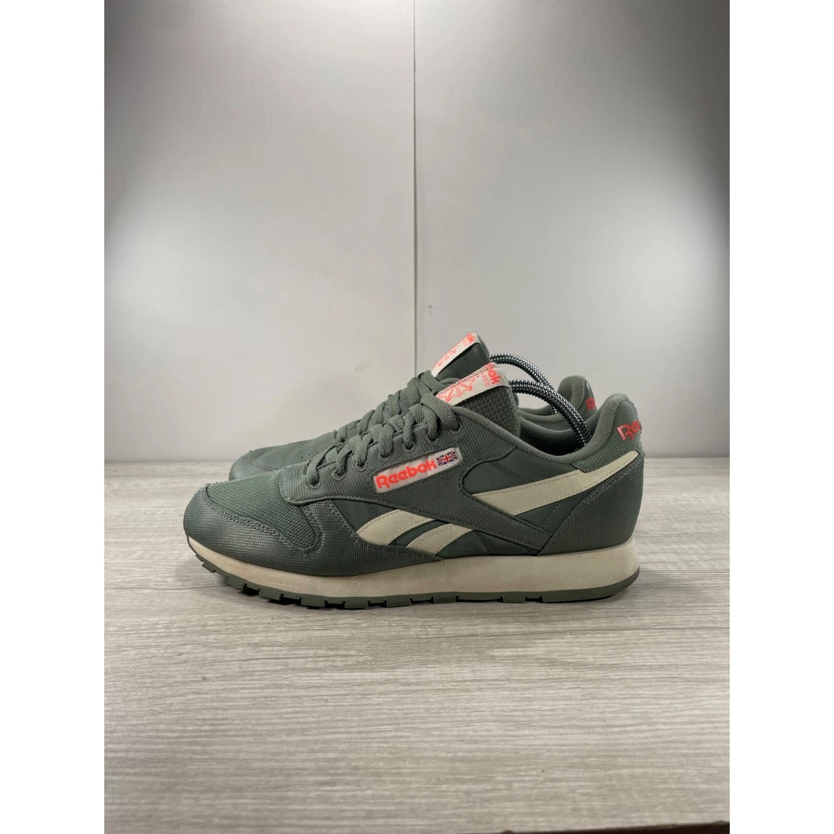Reebok shoes 2024 mens green