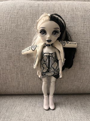 Shadow High Series 1 Heather Grayson Fashion Doll