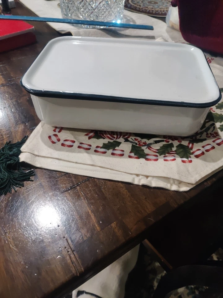 White Enamelware Refrigerator Storage Crisper Box Rectangle - Image 4 of 4