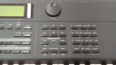 Roland XP-80 Synthesizer Keyboard 61 Keys 512 Patches Expansion