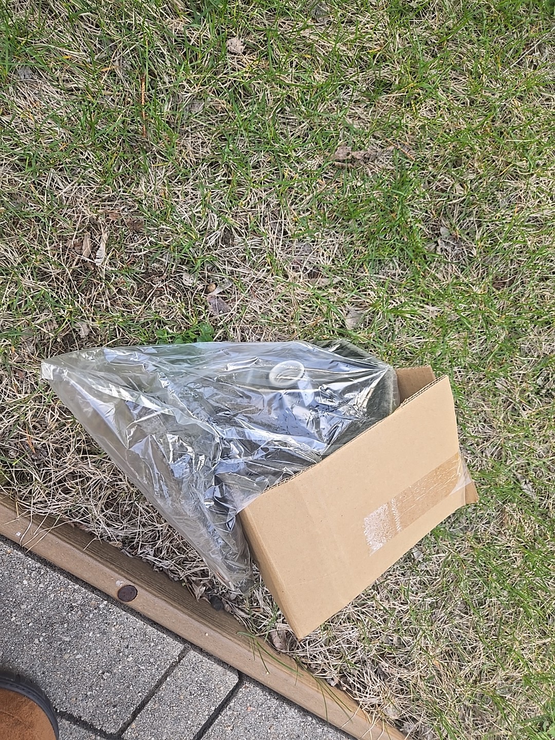 Murray Feiss Castille Collection Coach Light Wall Lantern Lighting OL2901PBR