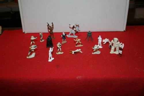 Vintage 1982 Kenner Star Wars LFL Micro Collection Die-Cast Figures Lot Of 17