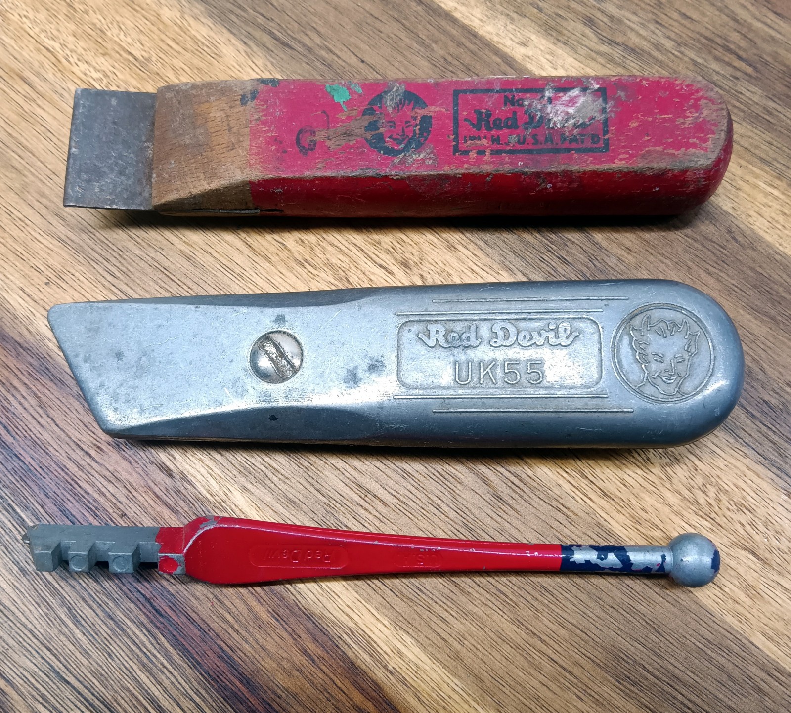 Uk55, Glass Cutter 1603
