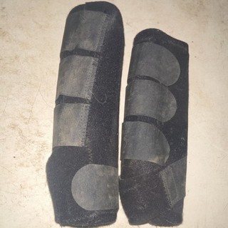 Black Support Boot Horse Set Protective Support for Equine Legs Size Medium
