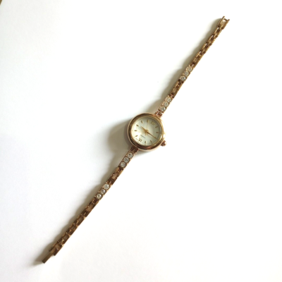 F47282-1/P GOLD TONE Ladies WATCH Rhinestone Thin Band New Battery 22MM 7.5\