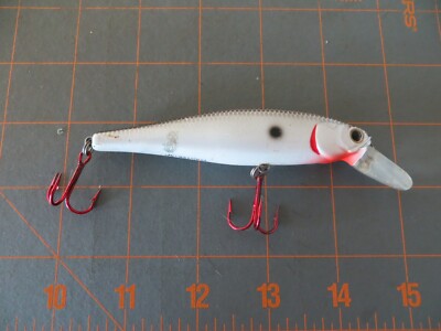 Lucky Craft Pointer SP 100- Bleeding Shad - 4 inch