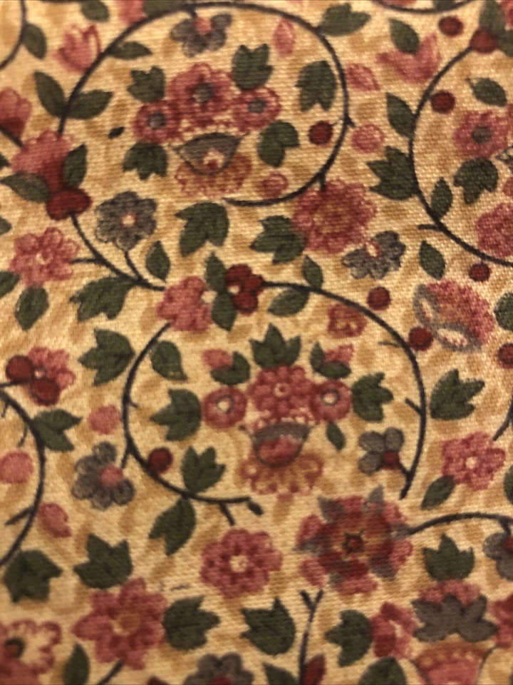 Vintage 70s Small Floral Boho Calico Cotton Fabric 7 Yds x 44” Beige Dusty Rose - Image 4 of 4