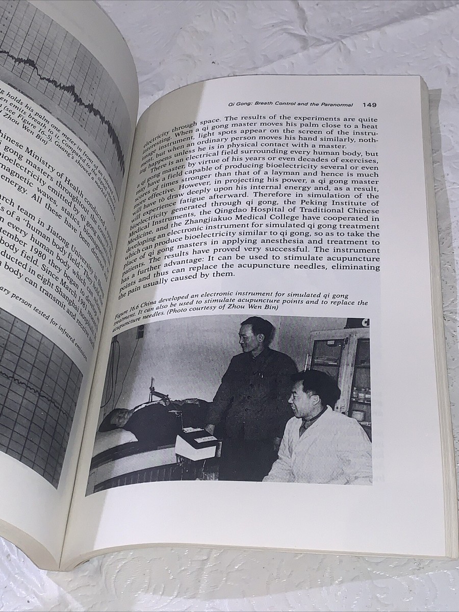 洋書 Four Major Mysteries Mainland China/Dong The four major mysteries of mainland China by Dong, Paul