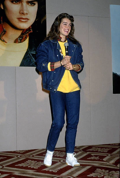 Brooke Shields attends the Launch of the Brooke Shields Jeans Col Old Photo 6