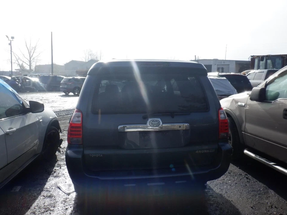 Used Fuel Injection Throttle Body fits: 2007 Toyota 4 runner 4.0L 6 cylinder 1GR - Image 3 of 4