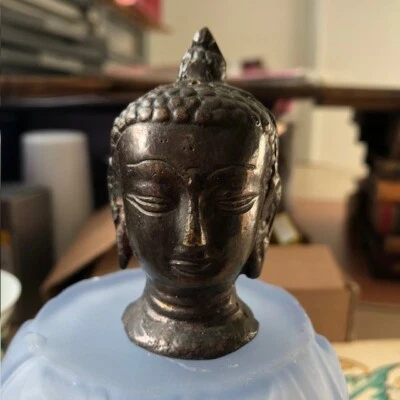 Ancienne petite tête de Bouddha en bronze vintage Buddha head - Photo 1/4