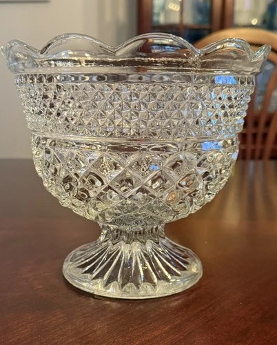 Vintage Anchor Hocking Wexford Clear Pressed Glass Footed Pedestal Compote Bowl