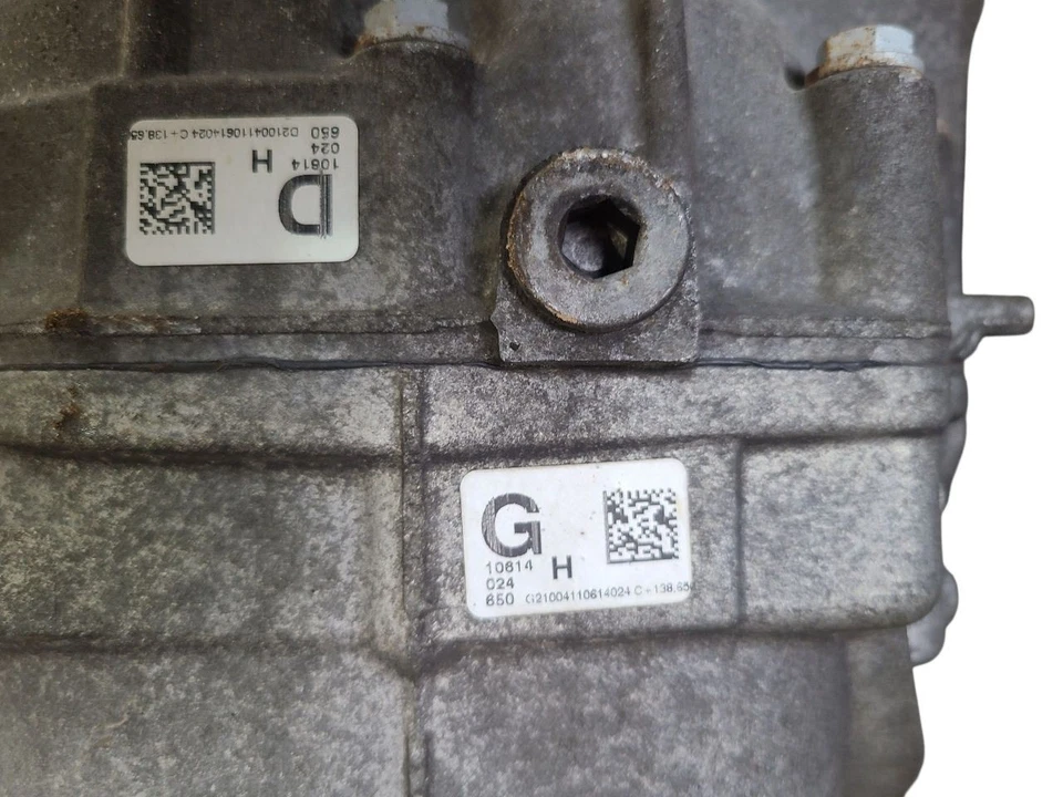 Carrier Rear Axle 3.0L Fits 11-14 PORSCHE CAYENNE 636247 - Image 2 of 4