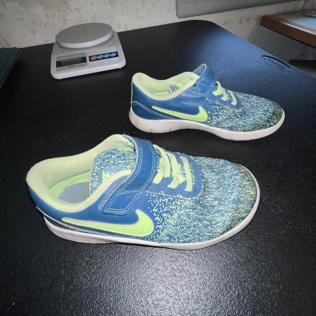 Nike Kids Flex Contact AV8578 400 Blue Neon Low Top Lace Up Sneaker Shoes Sz 13C