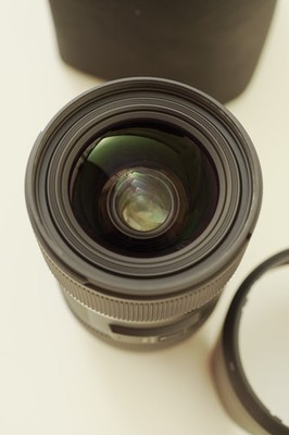 Sigma 18-35mm f1.8 DC HSM Canon Art Lens with Case Excellent Very Little Use