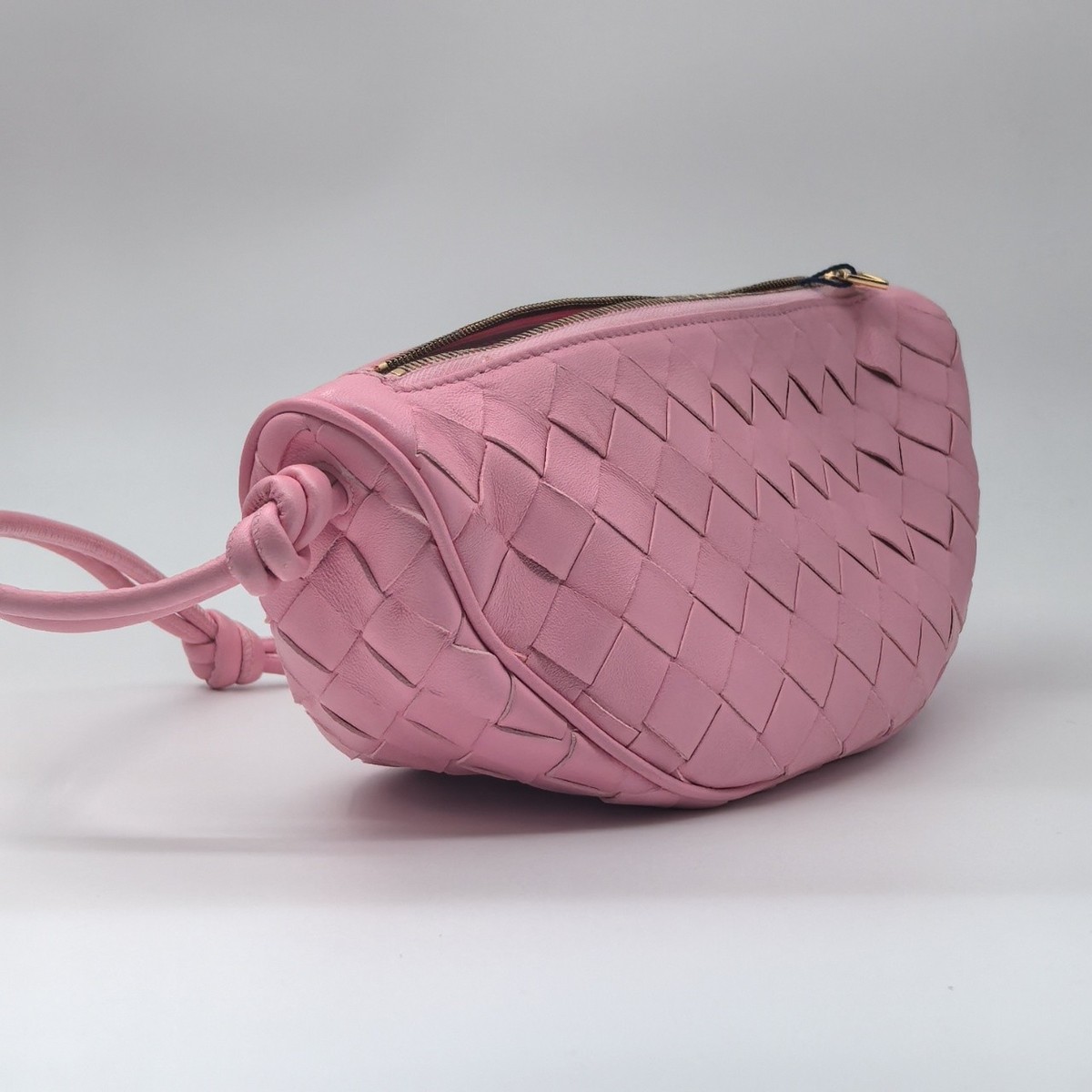 Bottega Veneta Hobo Bag Intrecciato Crescent Pink 729377 | eBay