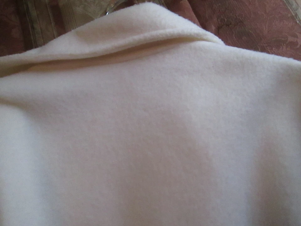 LADIES Fleece Size S_full zipper Jacket White-W/ flowers Alfred Dunner - Image 4 of 4