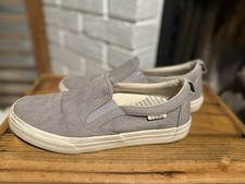 Taos Footwear Men's Gray Slip-On Loafers