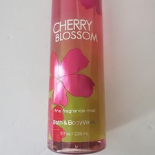 Bath  Body Works CHERRY BLOSSOM Original Fine Fragrance Mist Spray 8oz RETIRED