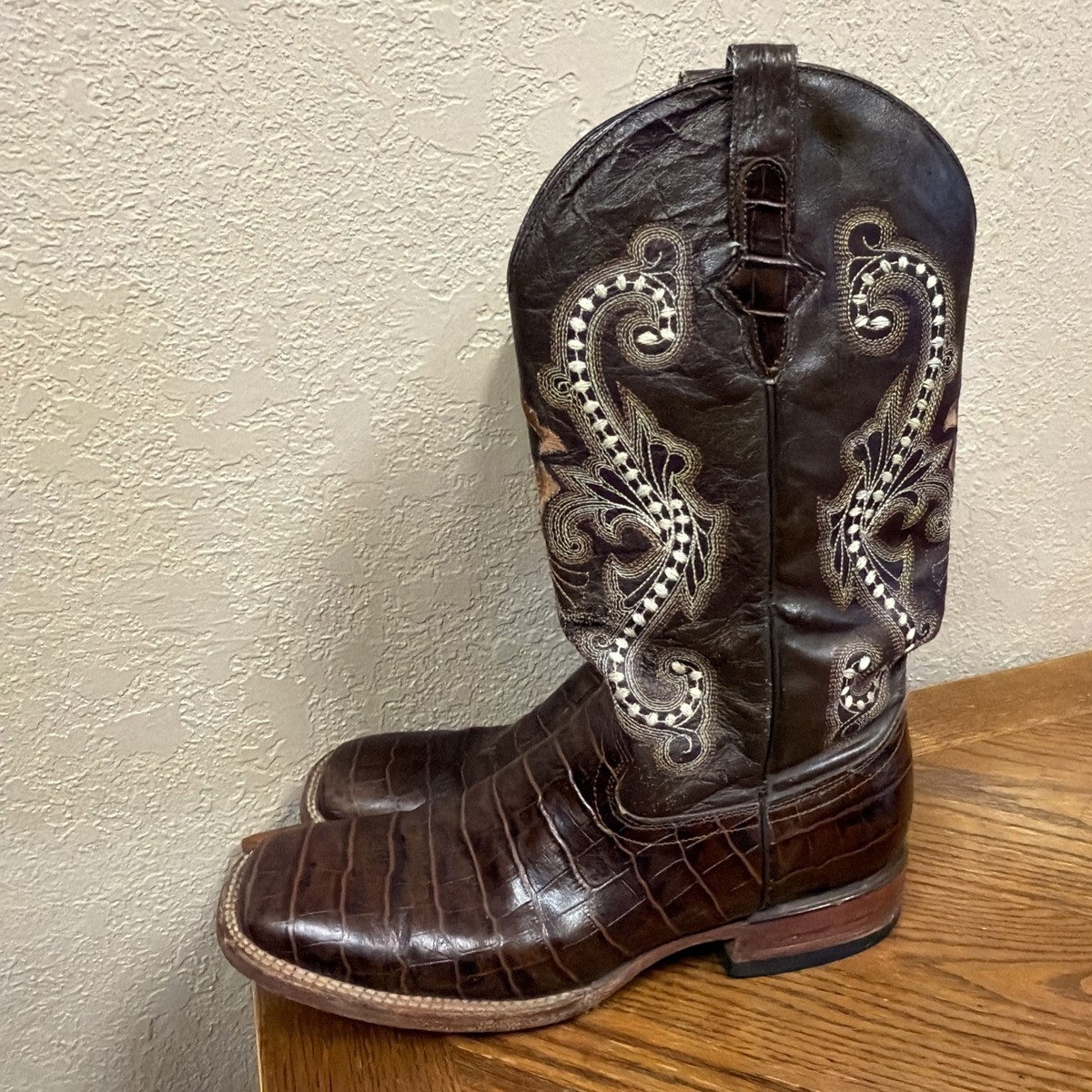 Ferrini Boots Women’s 10 B Brown Alligator Print LEATHER Square Toe Cowboy View 4