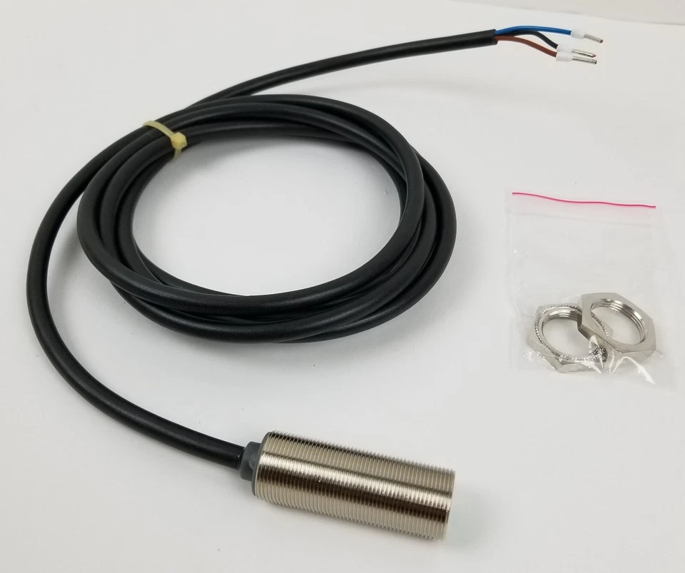 5 Pepperel+Fuchs NBB8-18GM50-E2-M Inductive Proximity Sensor 8mm 5-60Vdc NEW - Image 4 of 4