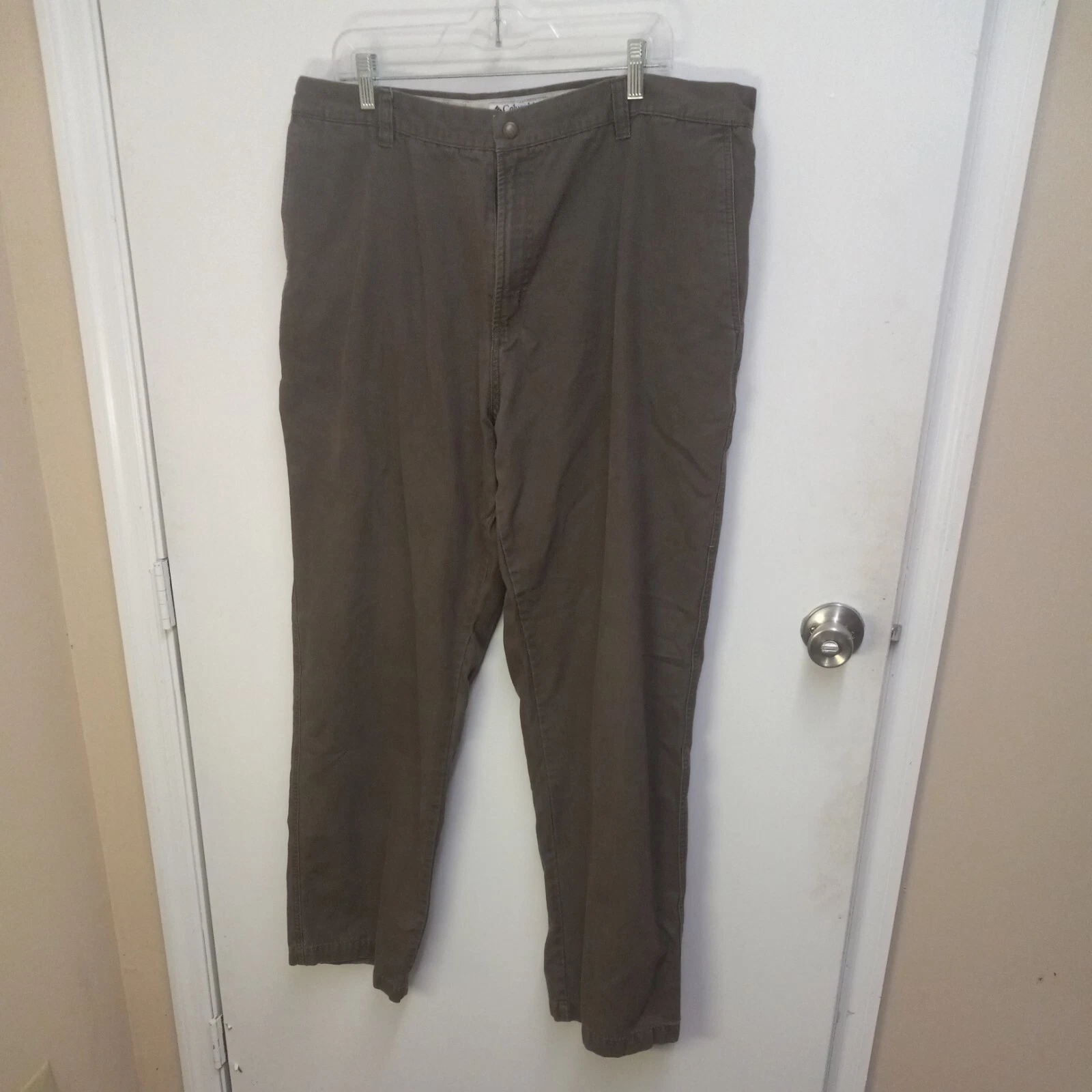 Columbia Sportswear Pants 40 X 32 Khaki Mens Hiking Active Actual Brown Used
