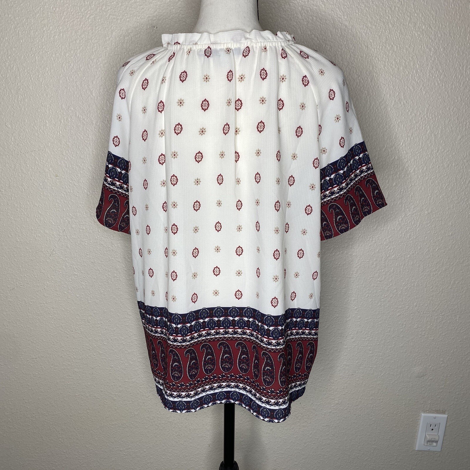 Collective Concepts Stitch Fix Womens Small Burgundy Floral Boho Top Blouse