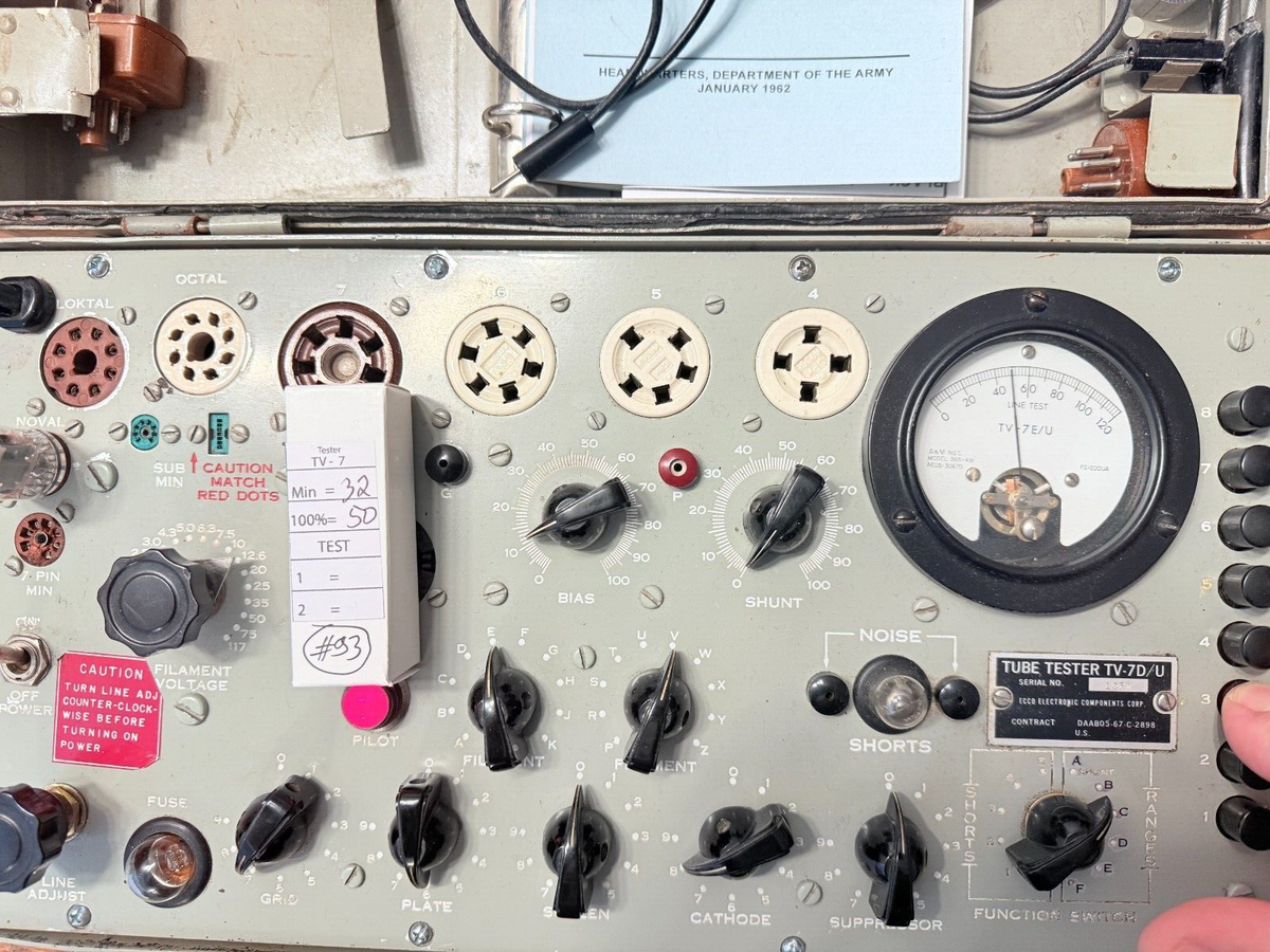 Tube NOS RCA 12AX7 / ECC83 – Appairé, Fort, Comme Neuf