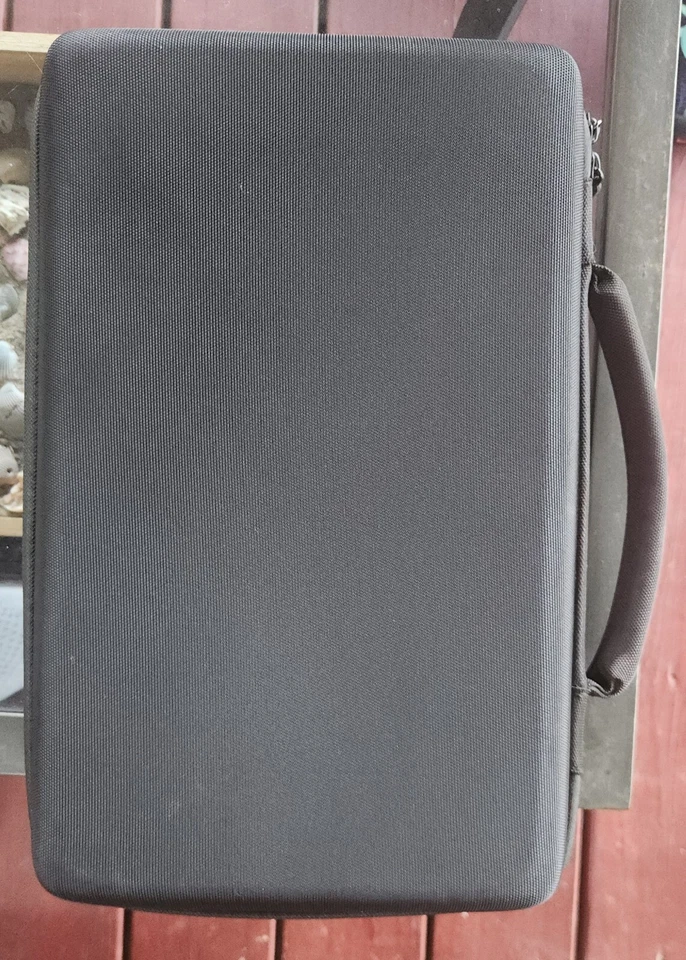 LTGEM case - Image 2 of 3