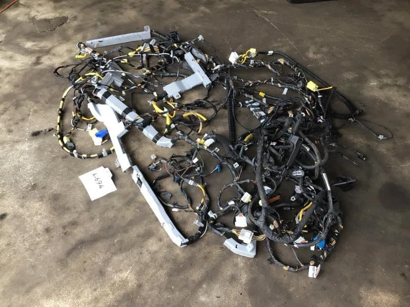 KIA SEDONA 2010 carrocería arnés de cableado OEM+ Foto 2 de 4