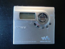 Sony MD Walkman MZ-N920 Portable MD Player G-PROTECTION MiniDisc Parts C184
