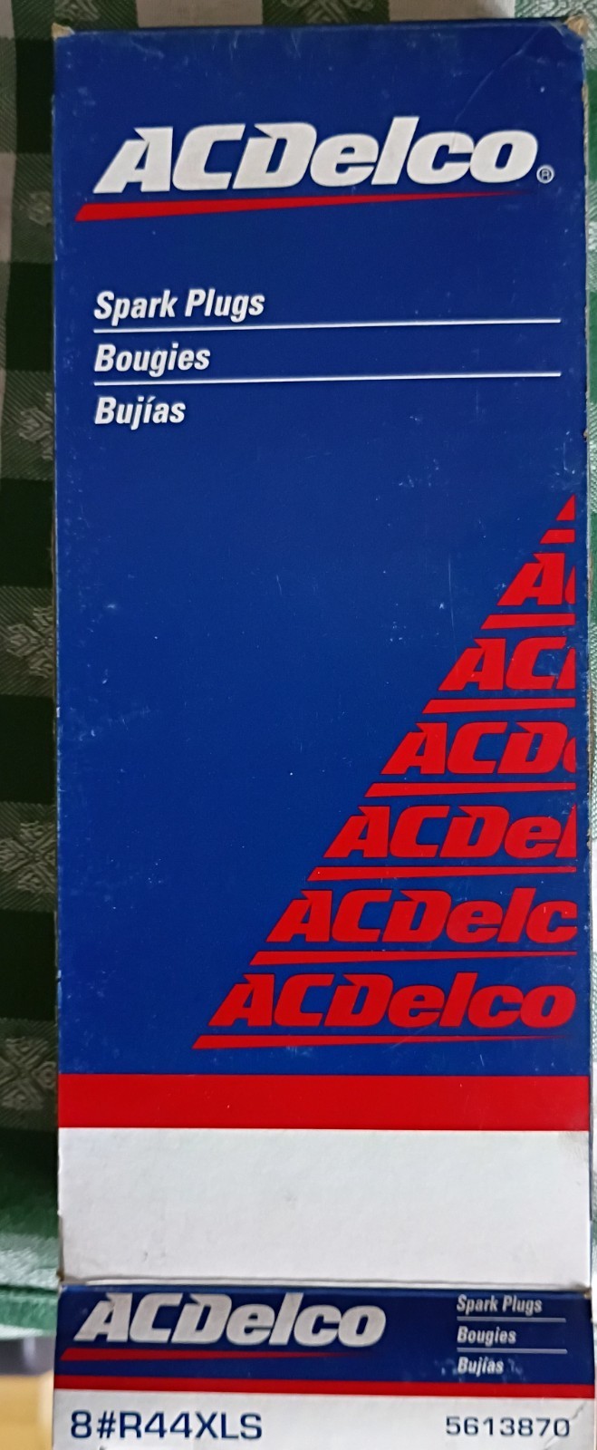 8 ACDelco Spark Plugs # R44XLS