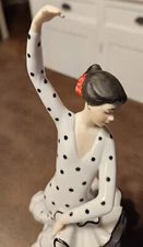 Goebel Porcelain Figurine "Carmen" Girls of the World Signed A Ruiz (1986) 11" 