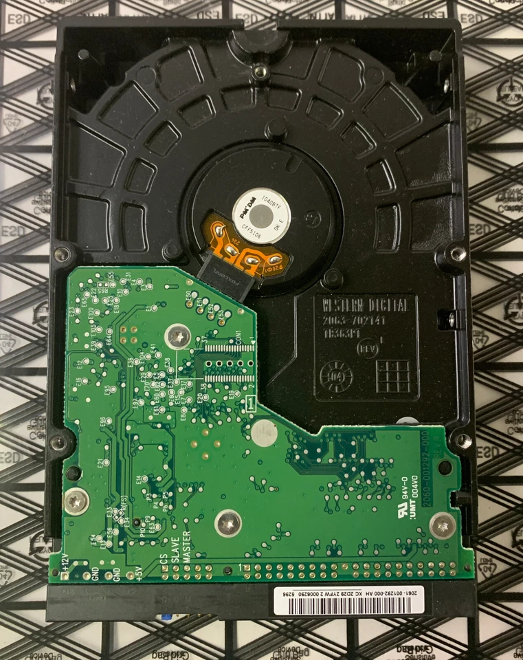 Western Digital 40GB 7200RPM 3.5" WD400BB-00JHA0 Desktop Hard Disk Drive (HDD) - Image 3 of 4