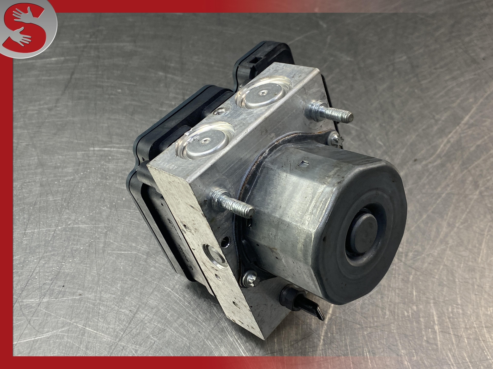 14-17 Maserati Ghibli ABS Anti Lock Brake System Pump Module 2265106516  OEM