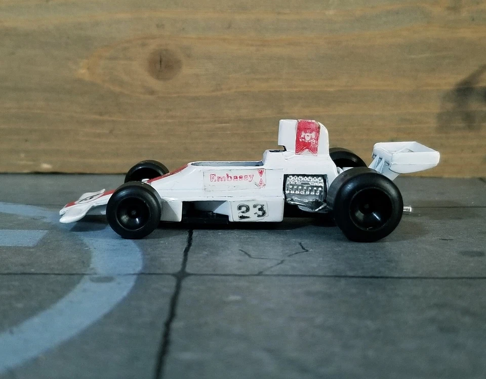 POLISTIL CLUB 33 RJ.9 LOLA T370 Scala 1:55 #23 GRAHAM HILL 1974 Made in Italy - Immagine 3 di 4