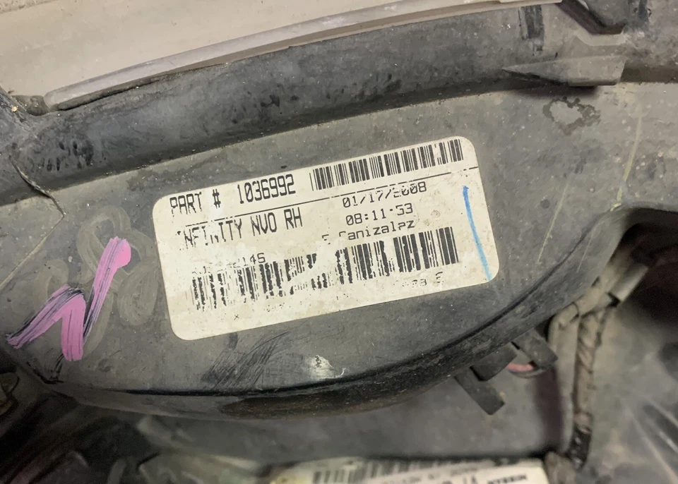 2004-2010 年 INFINITI QX56 右乘客侧 XENON HID 头灯组件 原始设备制造商 — 第 3/4 张图片