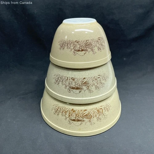 Pyrex Forest Fancies Mixing Bowl Set - #401, 402, 403