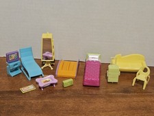 Polly Pocket Relaxin Resort  Hotel Parts FREE...