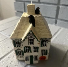 RARE Bath & Body Works The White Barn Candle Co Halloween Haunted House CANDLE