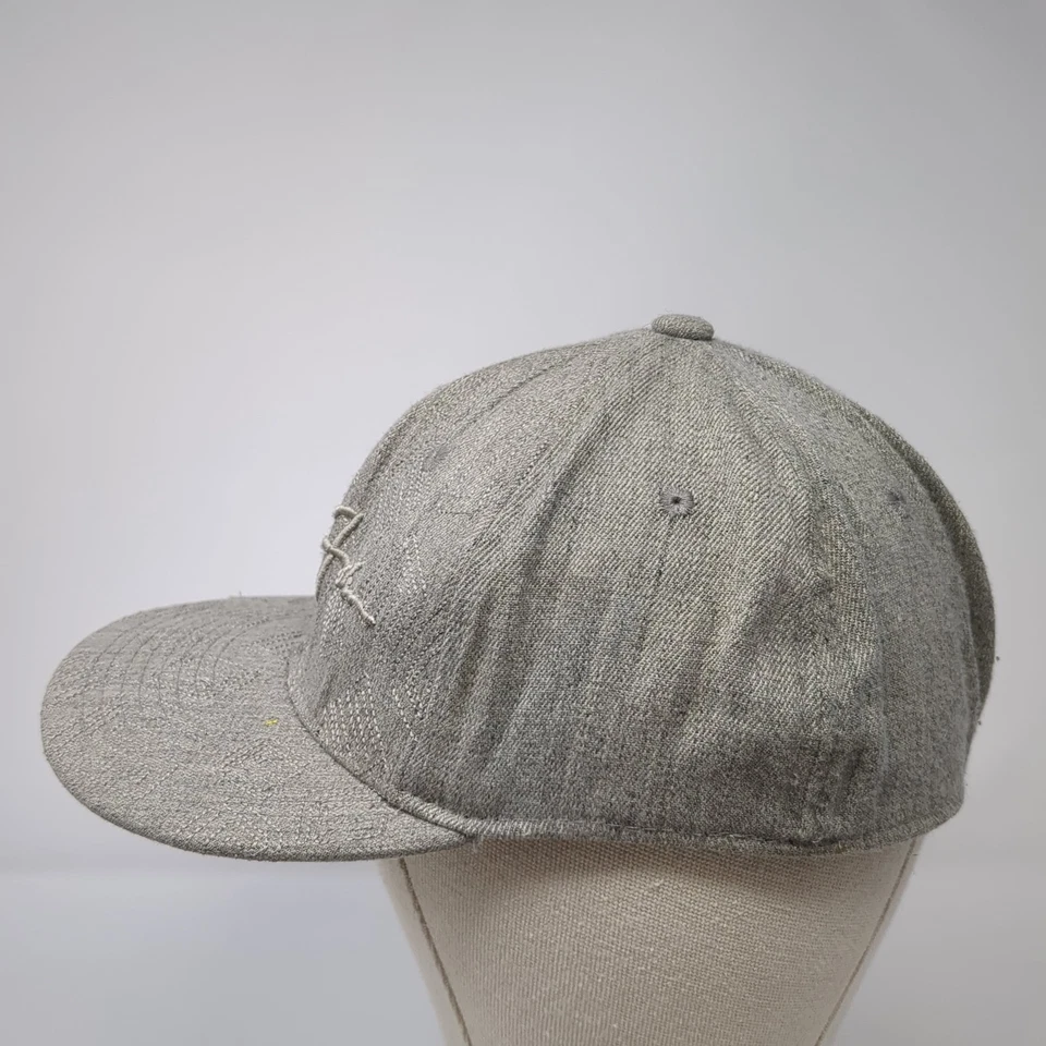 Sean John 修身棒球帽灰色均码刺绣通风孔 6 面板 — 第 3/4 张图片